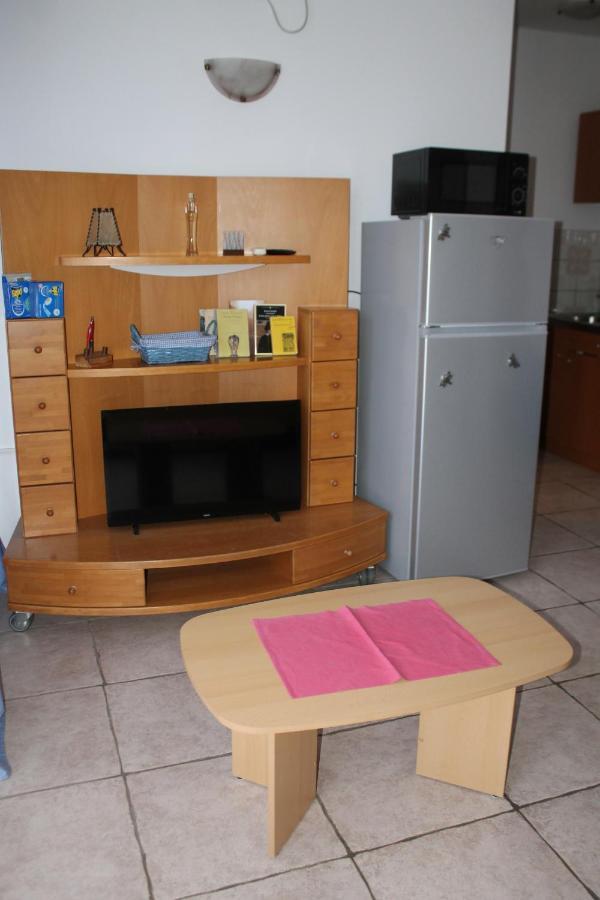 Apartments Neno Pula Exterior foto